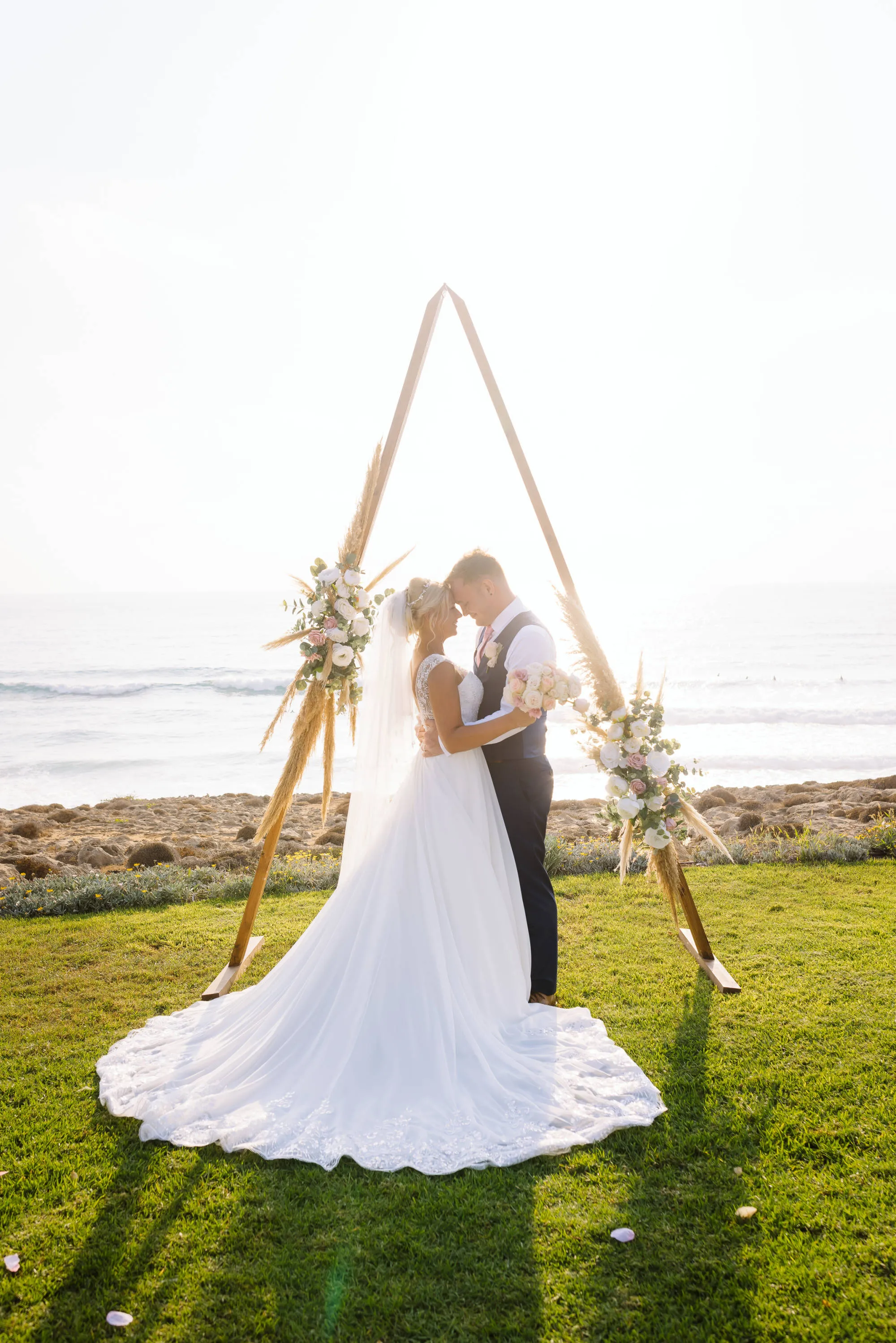 Plan Your Perfect Destination Wedding or Honeymoon at Holiday World Show 2026